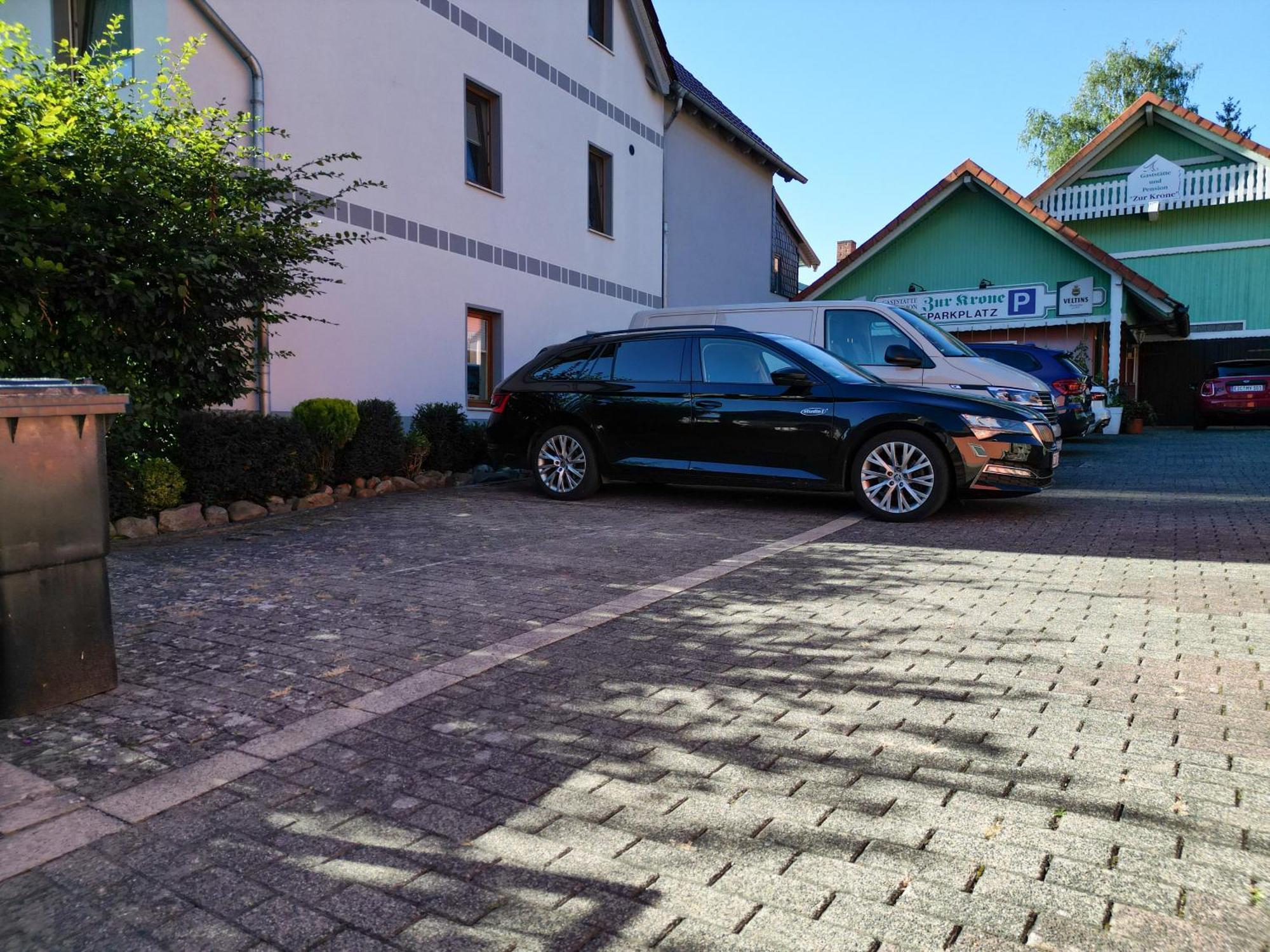 Pension Zur Krone Martinfeld Exterior photo